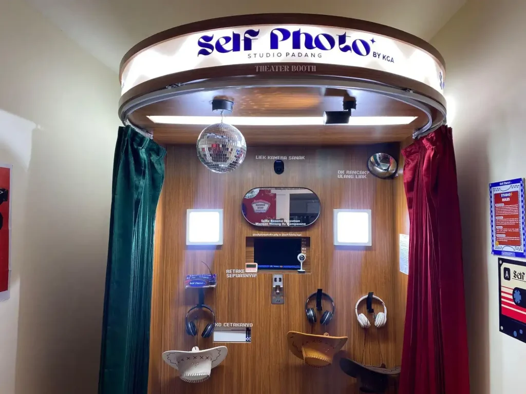 Photobooth 1 | Self Photo Studio by KGA | Padang